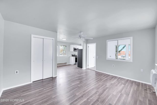 8B Flintlock Lane, Whiting, NJ 08759