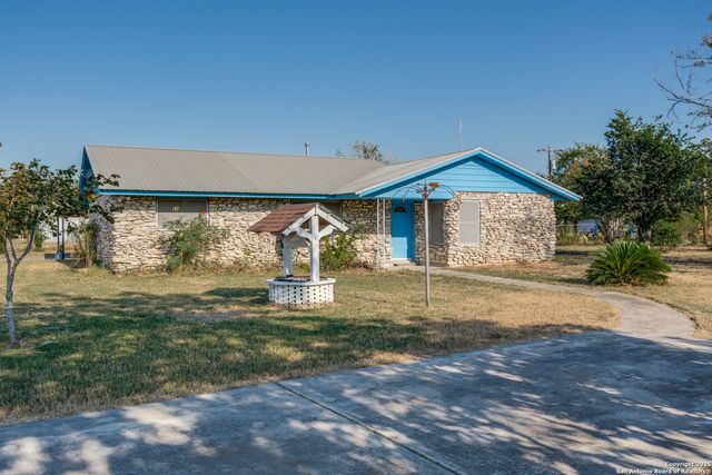 406 Sea Willow, Marion, TX 78124