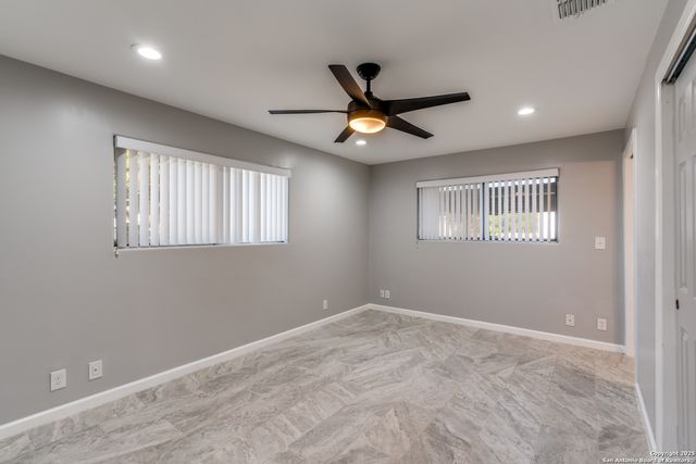 406 Sea Willow, Marion, TX 78124