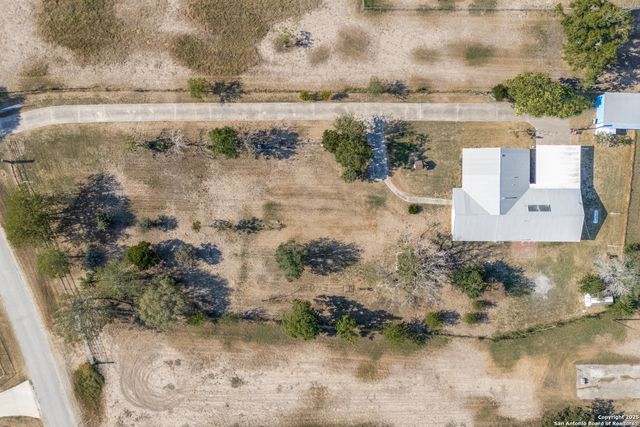 406 Sea Willow, Marion, TX 78124