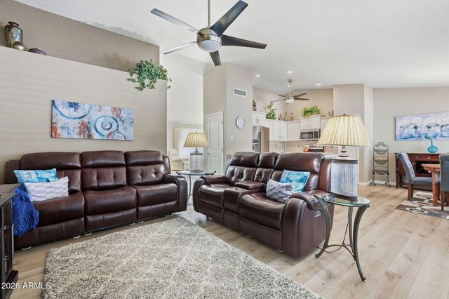 26202 S FLAME TREE Drive, Sun Lakes, AZ 85248