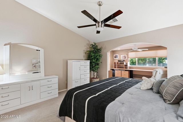 26202 S FLAME TREE Drive, Sun Lakes, AZ 85248