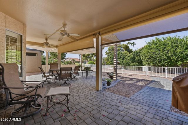 26202 S FLAME TREE Drive, Sun Lakes, AZ 85248