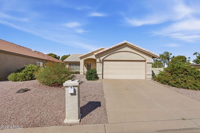 26202 S FLAME TREE Drive, Sun Lakes, AZ 85248
