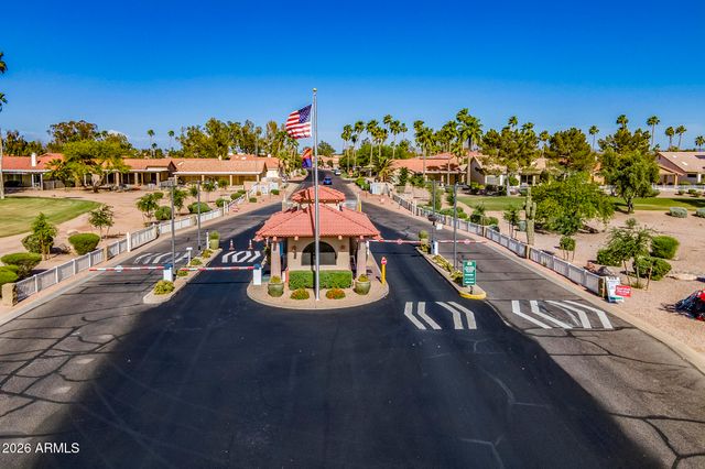 26202 S FLAME TREE Drive, Sun Lakes, AZ 85248