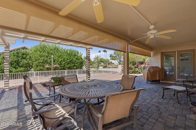 26202 S FLAME TREE Drive, Sun Lakes, AZ 85248