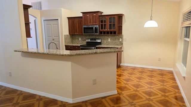 1752 SW Starman Avenue, Port St Lucie, FL 34953