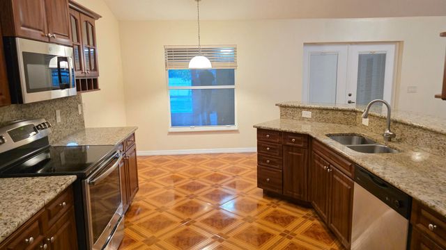 1752 SW Starman Avenue, Port St Lucie, FL 34953