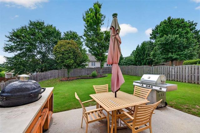 7819 Brass Lantern Drive, Flowery Branch, GA 30542