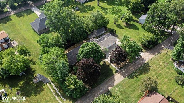2871 Harvey Street, Rochester Hills, MI 48309
