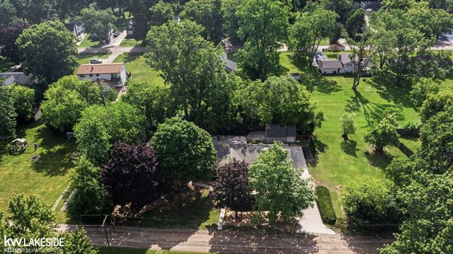 2871 Harvey Street, Rochester Hills, MI 48309