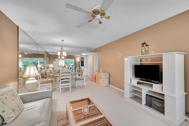 3508 SW Natura Blvd 206, Deerfield Beach, FL 33441