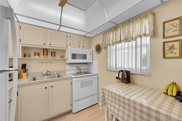 3508 SW Natura Blvd 206, Deerfield Beach, FL 33441