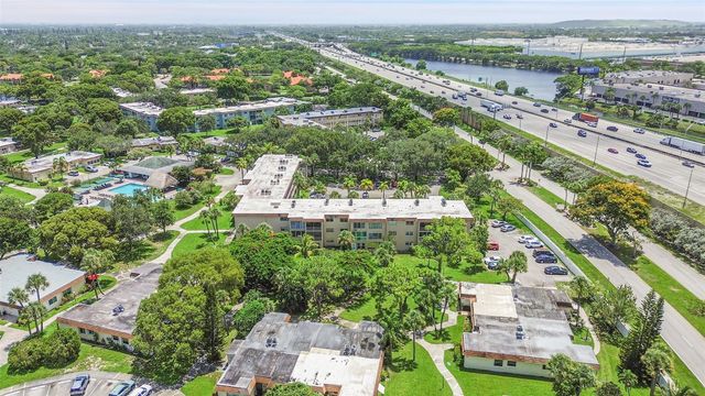 3508 SW Natura Blvd 206, Deerfield Beach, FL 33441