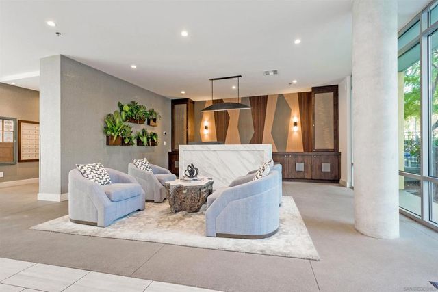 889 Date St. 116, San Diego, CA 92101