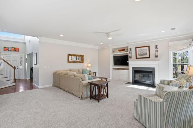 2705 Sarazen Drive, Mount Pleasant, SC 29466