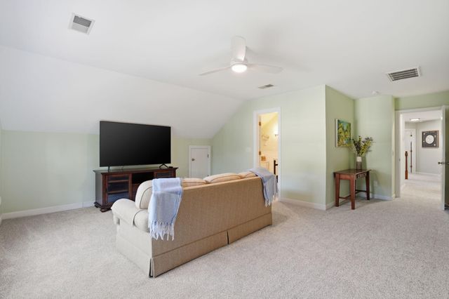 2705 Sarazen Drive, Mount Pleasant, SC 29466