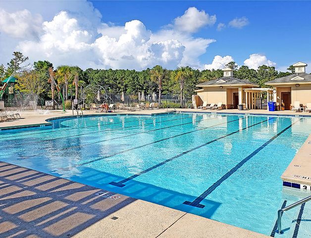 2705 Sarazen Drive, Mount Pleasant, SC 29466