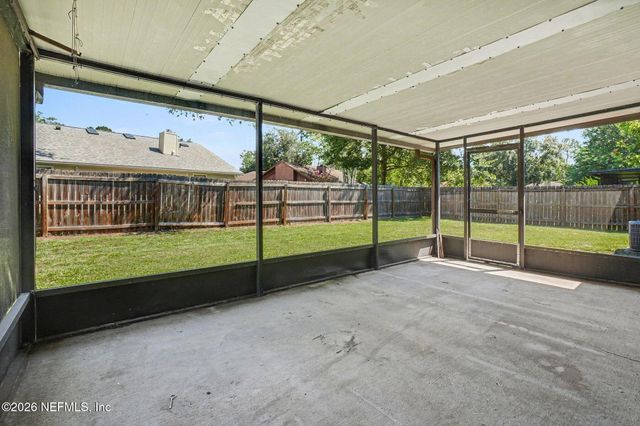 10930 STEEDING HORSE Drive, Jacksonville, FL 32257