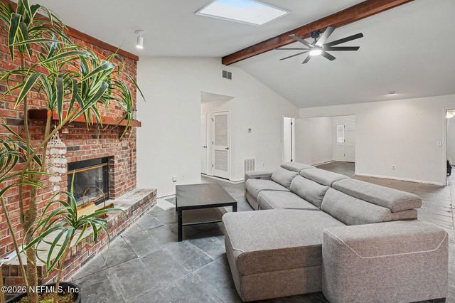 10930 STEEDING HORSE Drive, Jacksonville, FL 32257