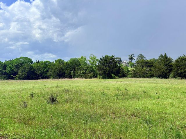 11602 Fm 389, Burton, TX 77835