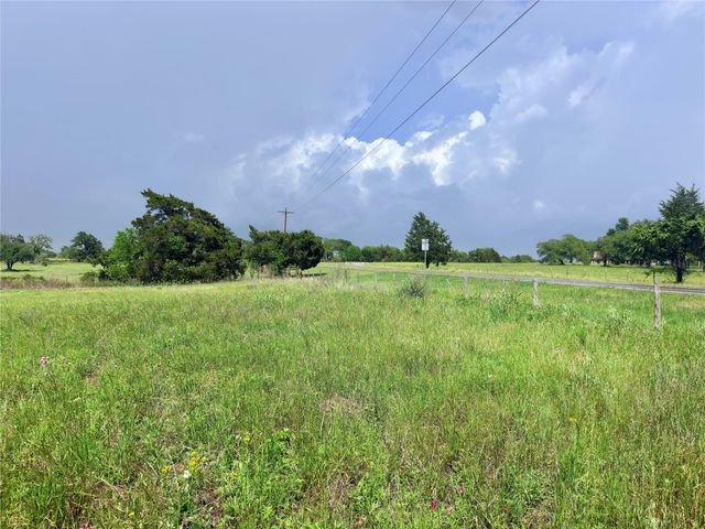 11602 Fm 389, Burton, TX 77835