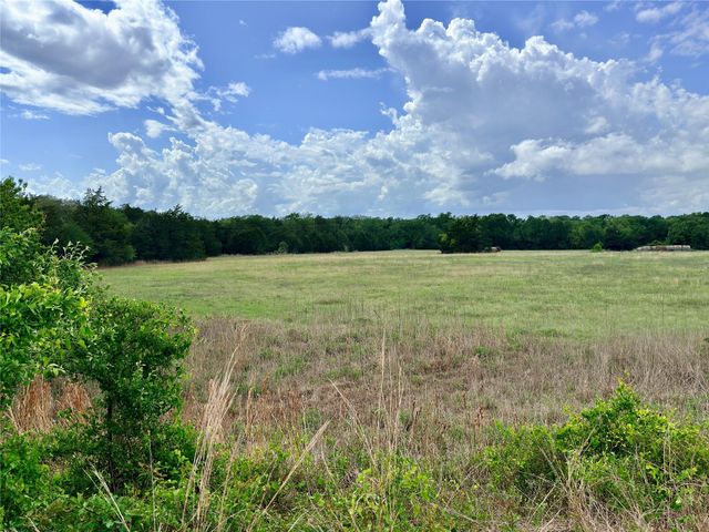 11602 Fm 389, Burton, TX 77835
