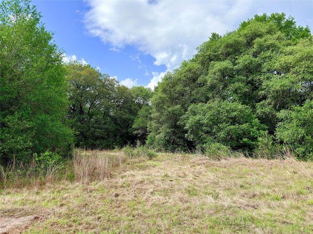 11602 Fm 389, Burton, TX 77835