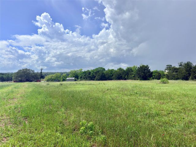 11602 Fm 389, Burton, TX 77835
