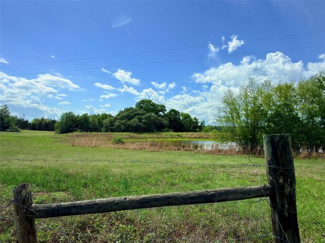 11602 Fm 389, Burton, TX 77835