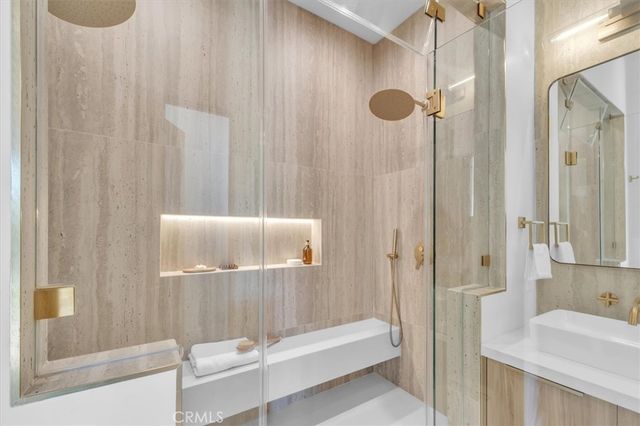 11956 Collins Street, Valley Village, CA 91607