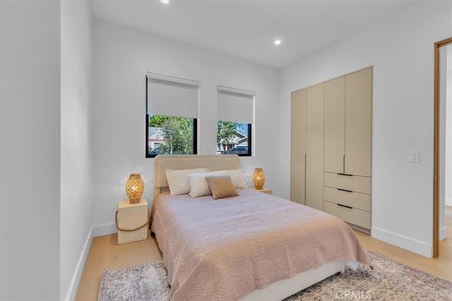 11956 Collins Street, Valley Village, CA 91607