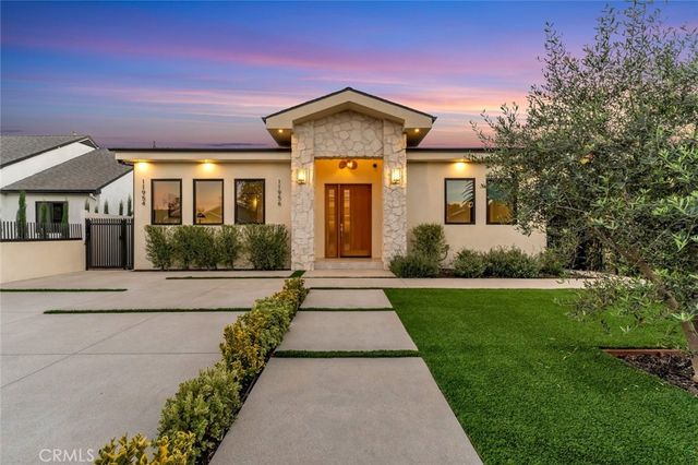 11956 Collins Street, Valley Village, CA 91607