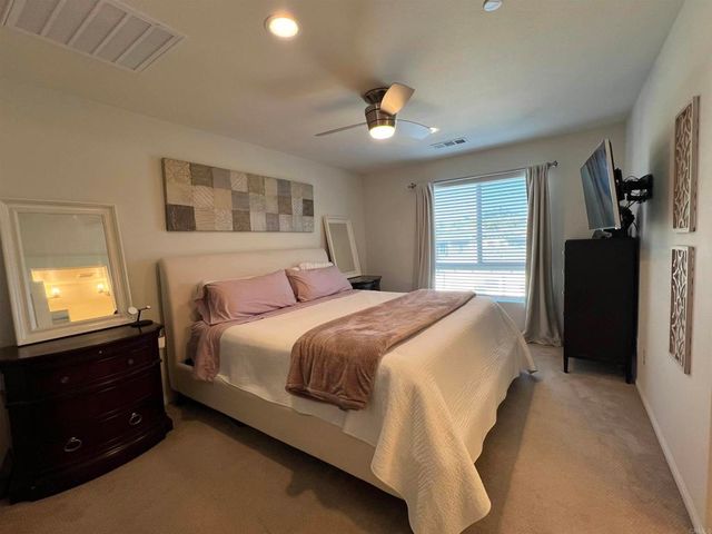 2332 Verano Way, Vista, CA 92081