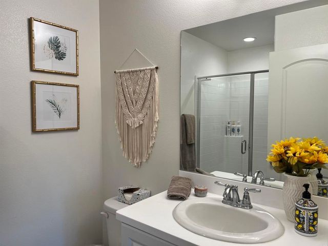 2332 Verano Way, Vista, CA 92081