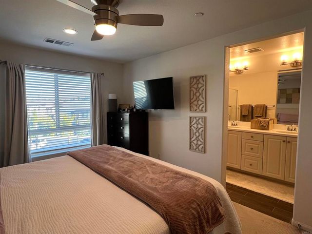 2332 Verano Way, Vista, CA 92081