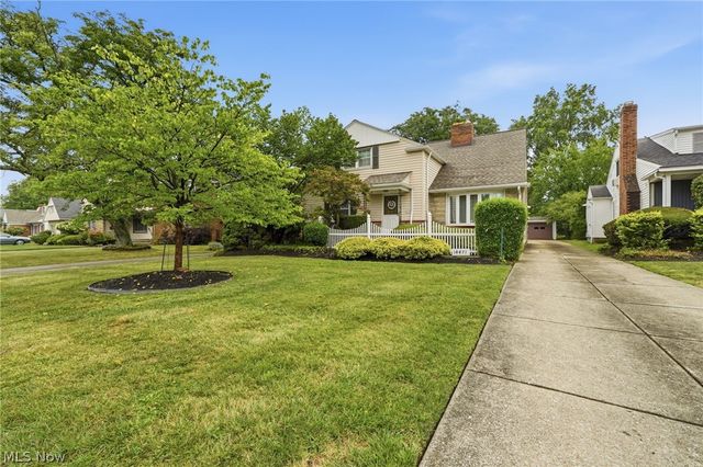 14471 Washington Boulevard, University Heights, OH 44118