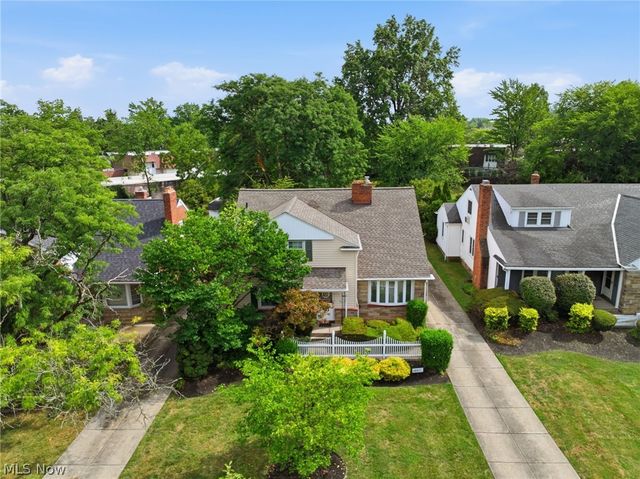 14471 Washington Boulevard, University Heights, OH 44118