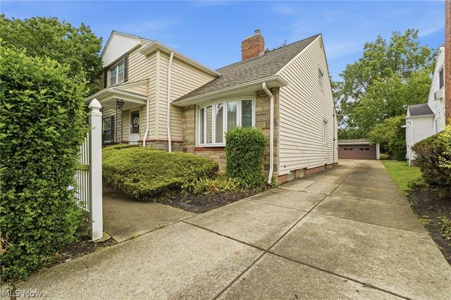 14471 Washington Boulevard, University Heights, OH 44118