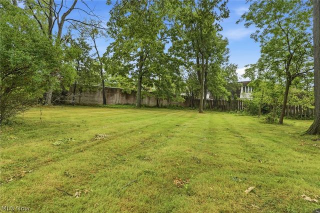 14471 Washington Boulevard, University Heights, OH 44118