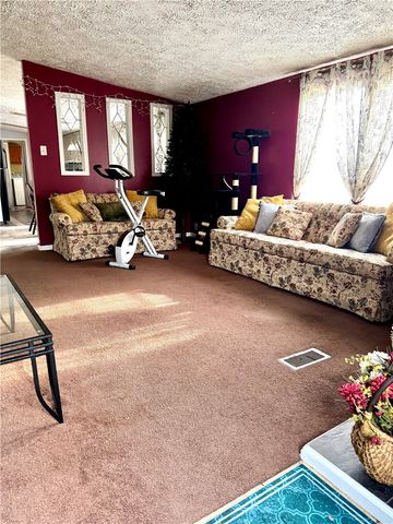 132 Victoria Ln, North Union Twp, PA 15445