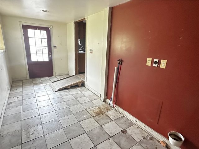 305 Crusher Way, Derry Boro, PA 15627