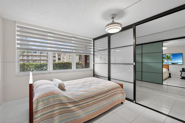 8851 Sunrise Lakes Blvd 116, Sunrise, FL 33322