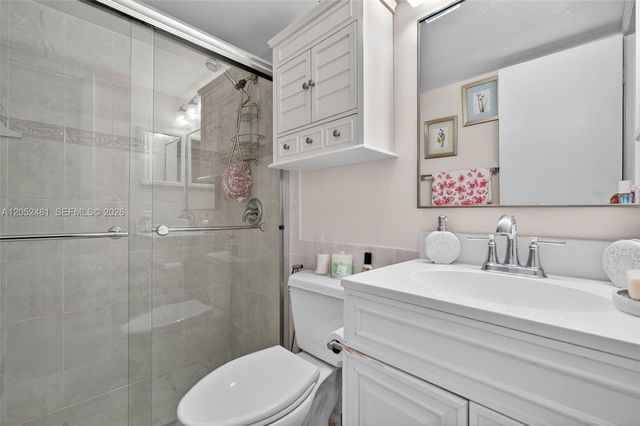 8851 Sunrise Lakes Blvd 116, Sunrise, FL 33322