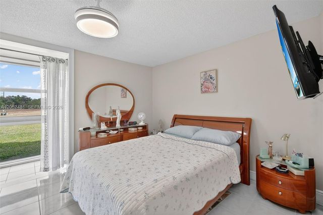 8851 Sunrise Lakes Blvd 116, Sunrise, FL 33322