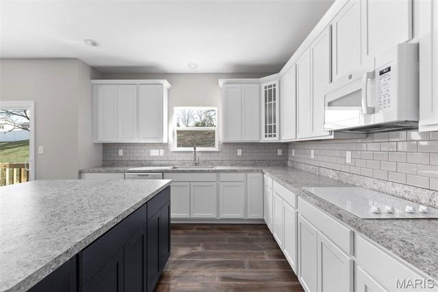 2 Hermitage II at Post Farms Enclave, O'fallon, MO 63385