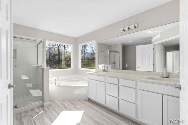 2 Hermitage II at Post Farms Enclave, O'fallon, MO 63385
