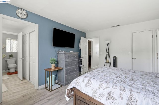 911 Erie Cir, Milpitas, CA 95035