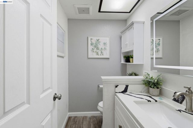 911 Erie Cir, Milpitas, CA 95035