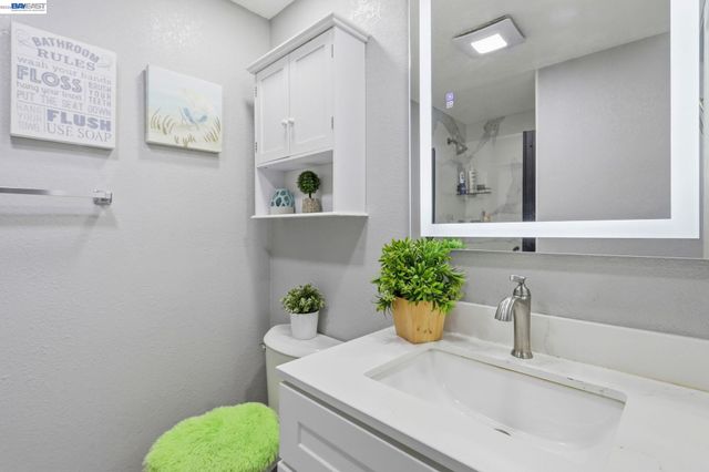 911 Erie Cir, Milpitas, CA 95035